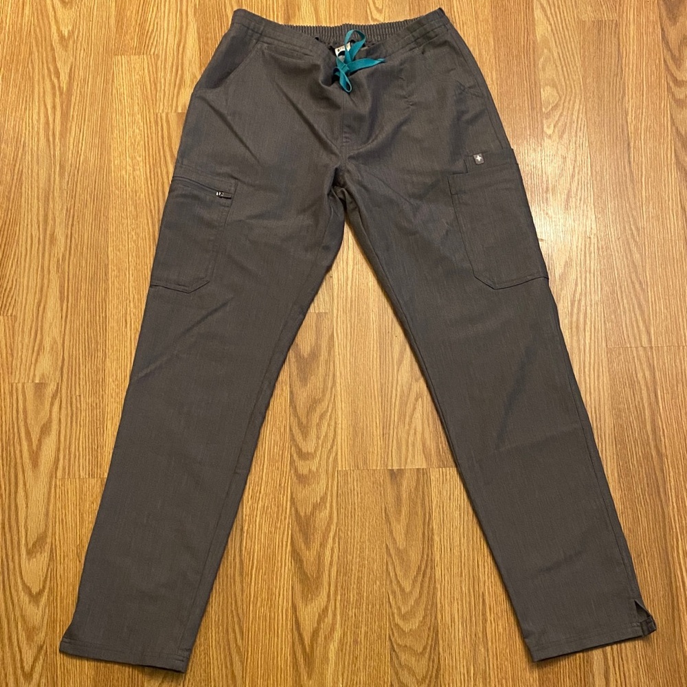 women's Graphite Yola™ - Skinny Scrub Pants - S / Graphite